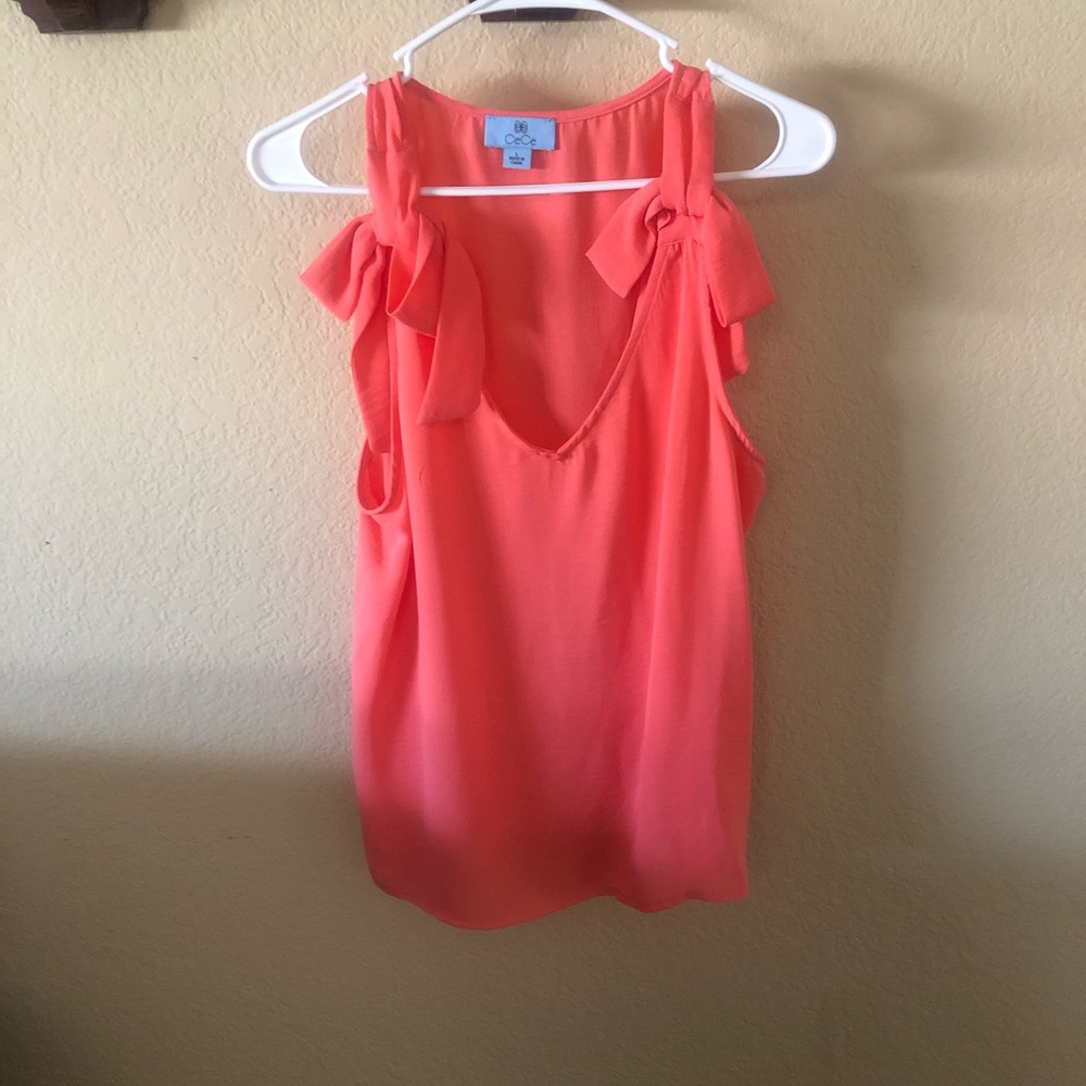 New blouse with no tags.